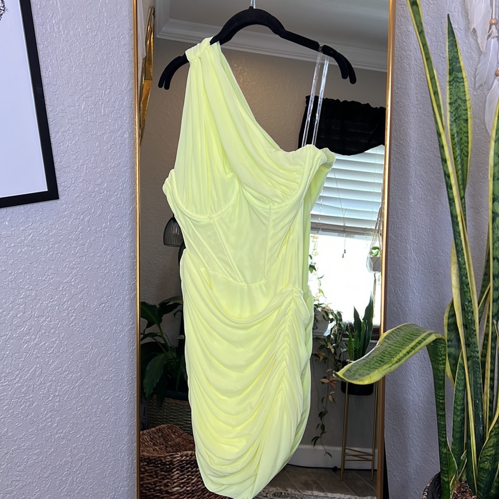 RARE House of CB ‘Clementine’ Lime Cut Out Mini Dress - Picture 12 of 15